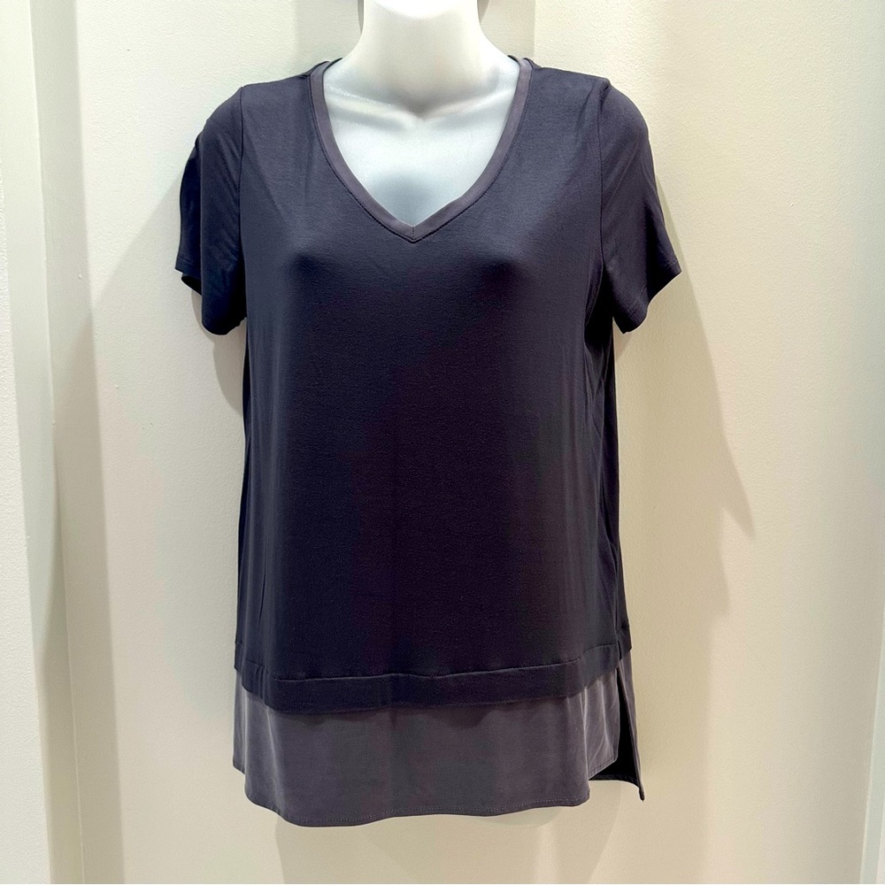 Cynthia Rowley V Neck Short Sleeve Top Steel Blue size Medium